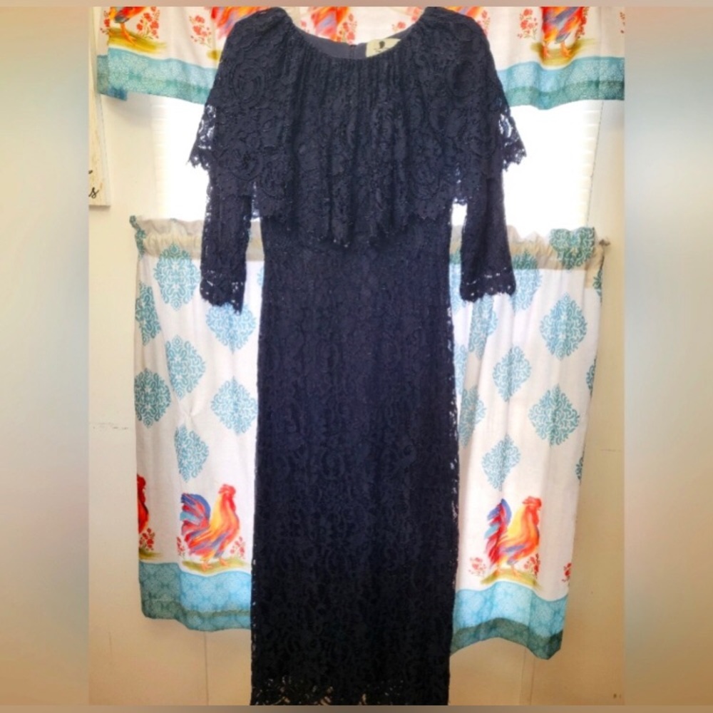 ISO Dainty Jewell’s Antebellum navy blue maxi dress size M